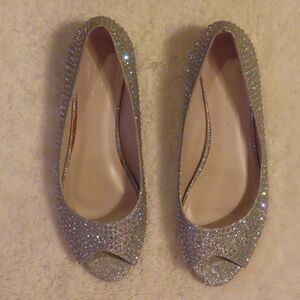 David's Bridal Women's Silver Rhinestone Open Peep Toe Formal Dress Shoe Sz 8.5